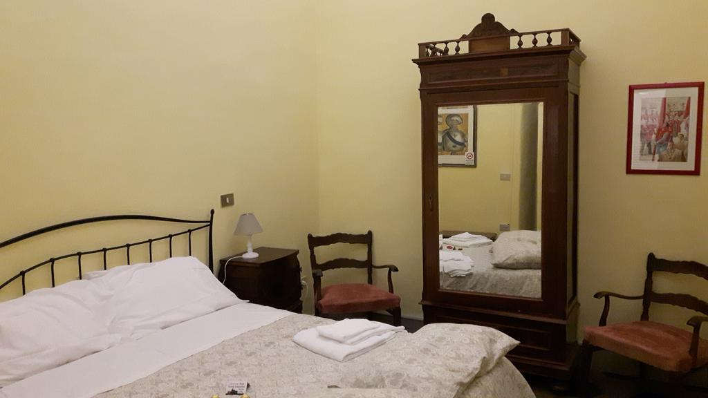 Torre Cepollini Hotel Albenga Ngoại thất bức ảnh