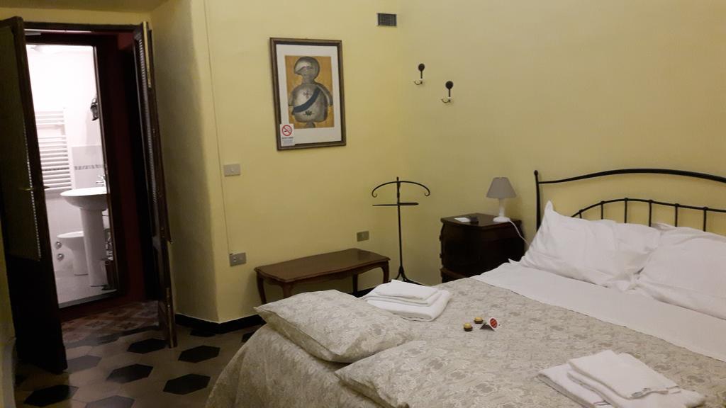 Torre Cepollini Hotel Albenga Ngoại thất bức ảnh